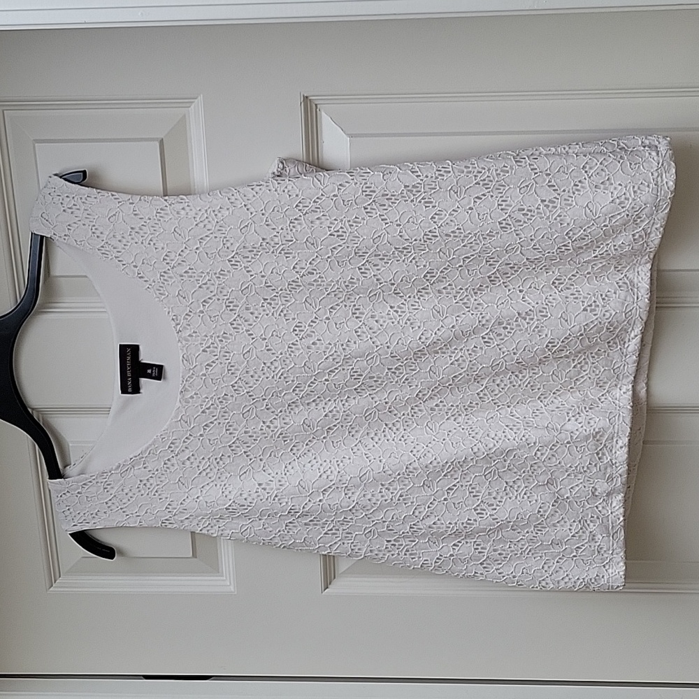 EUC Dana Buchman Off White lined Lace tank XL